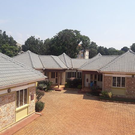 Prestige Resort Cottages عنتيبي المظهر الخارجي الصورة